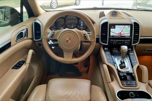 2014 Porsche Cayenne Platinum Edition