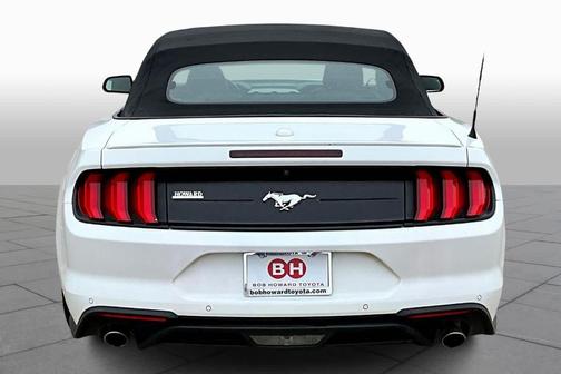 2022 Ford Mustang EcoBoost Premium