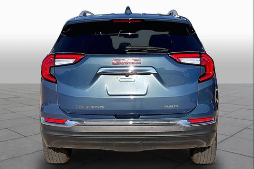Downpour Metallic 2024 GMC Terrain SLT