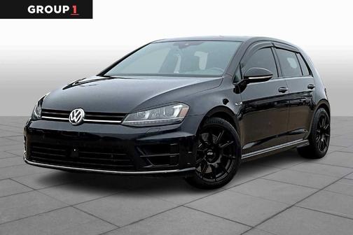 2017 Volkswagen Golf R 4-Door