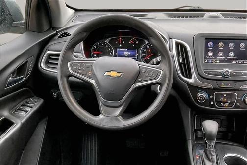 Sterling Gray Metallic 2023 Chevrolet Equinox 1LT