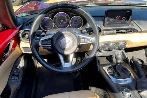 2019 Mazda MX-5 Miata RF Grand Touring