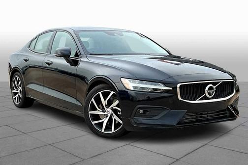 2020 Volvo S60 T5 Momentum