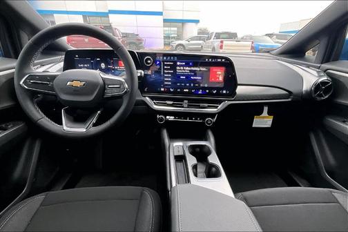 2026 Chevrolet Equinox EV LT 1