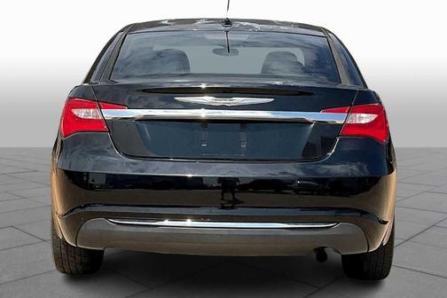 2013 Chrysler 200 Touring
