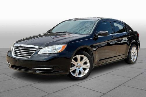 2013 Chrysler 200 Touring