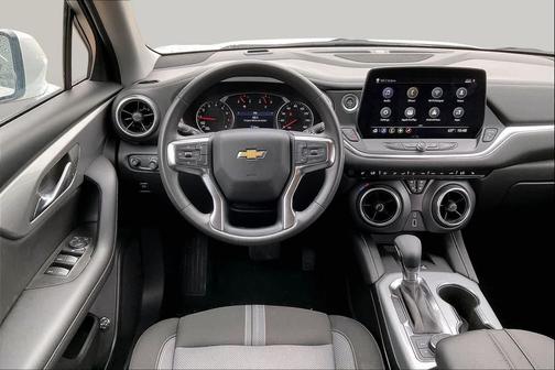 Summit White 2024 Chevrolet Blazer 2LT