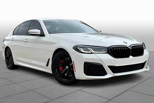 2022 BMW 530 i