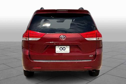 2011 Toyota Sienna XLE