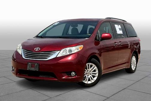 2011 Toyota Sienna XLE