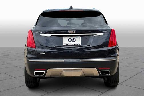 2018 Cadillac XT5 Platinum