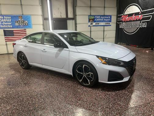 2024 Nissan Altima SR FWD