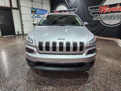 Billet Silver Metallic Clearcoat 2017 Jeep Cherokee Latitude