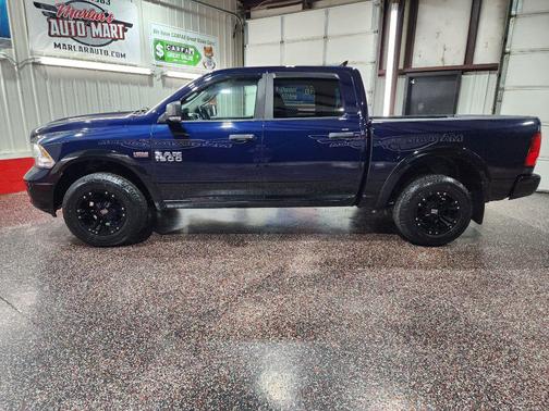 True Blue Pearlcoat 2014 RAM 1500 SLT