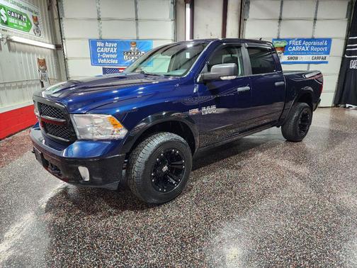 True Blue Pearlcoat 2014 RAM 1500 SLT