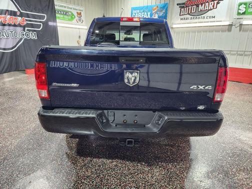 True Blue Pearlcoat 2014 RAM 1500 SLT
