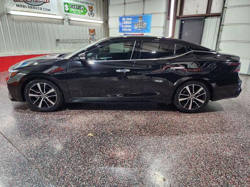 BLACK 2022 Nissan Maxima SV Xtronic CVT