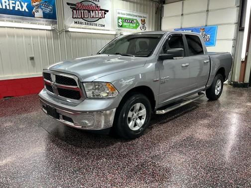 2019 RAM 1500 SLT
