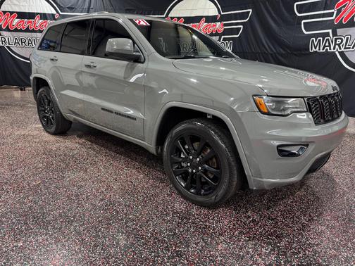 2021 Jeep Grand Cherokee Laredo