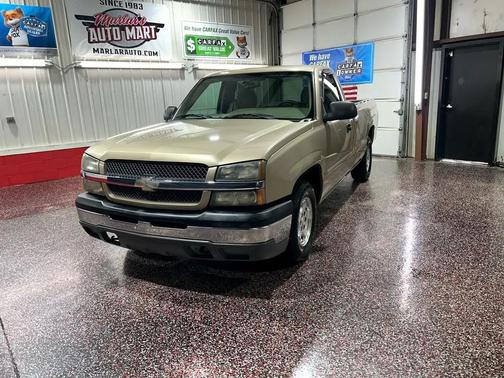 2004 Chevrolet Silverado 1500 LS