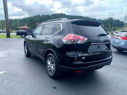 Gun Metallic 2014 Nissan Rogue S