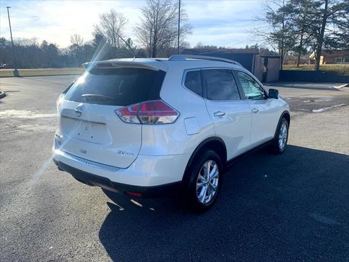 2015 Nissan Rogue SV