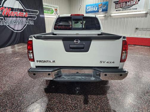 WHITE 2016 Nissan Frontier SV