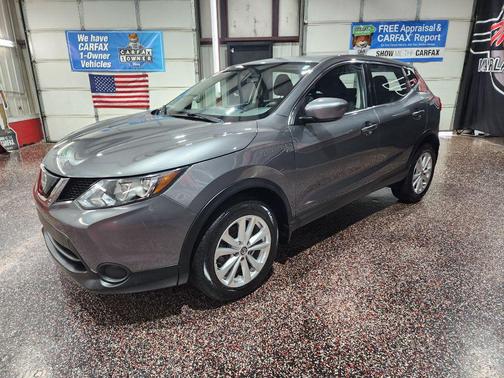 Gun Metallic 2019 Nissan Rogue Sport SL