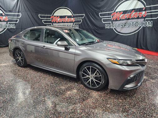Predawn Gray Mica 2022 Toyota Camry SE