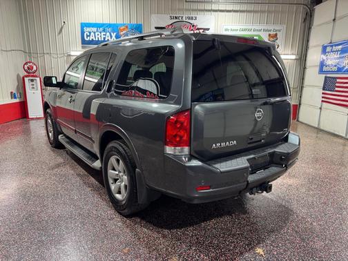 2010 Nissan Armada SE