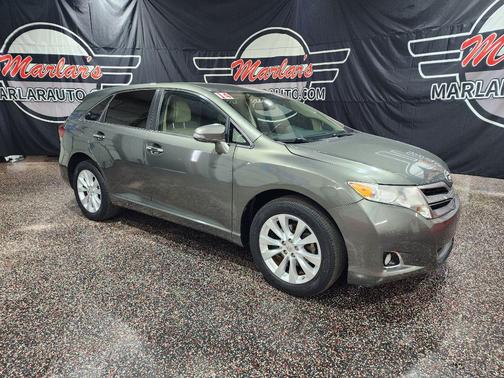 GREEN 2014 Toyota Venza XLE