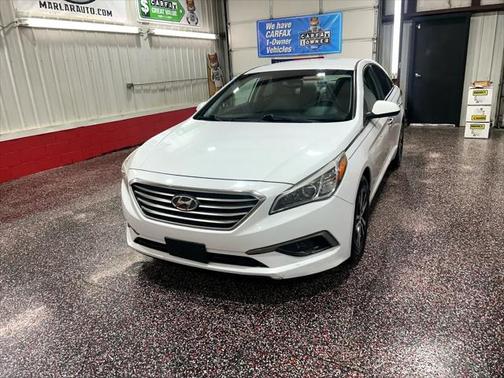2016 Hyundai SONATA SE
