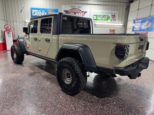 2020 Jeep Gladiator Sport