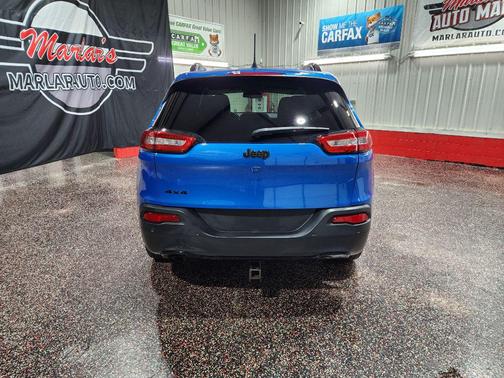 Hydro Blue Pearlcoat 2018 Jeep Cherokee Limited