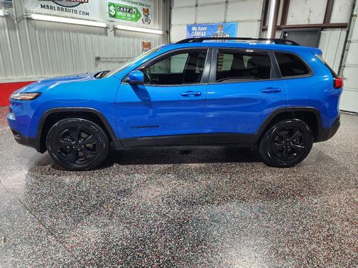 Hydro Blue Pearlcoat 2018 Jeep Cherokee Limited