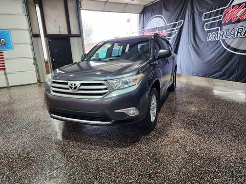 2013 Toyota Highlander SE