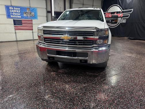 WHITE 2015 Chevrolet Silverado 3500 WT