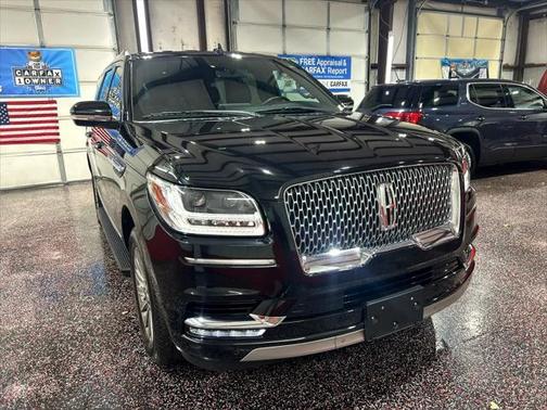 2019 Lincoln Navigator Standard