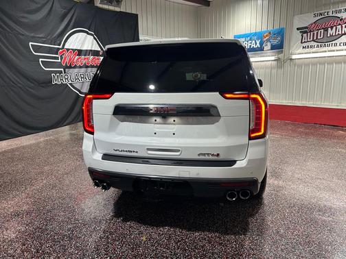 2023 GMC Yukon XL AT4