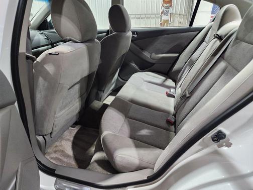 WHITE 2012 Nissan Altima 2.5 S