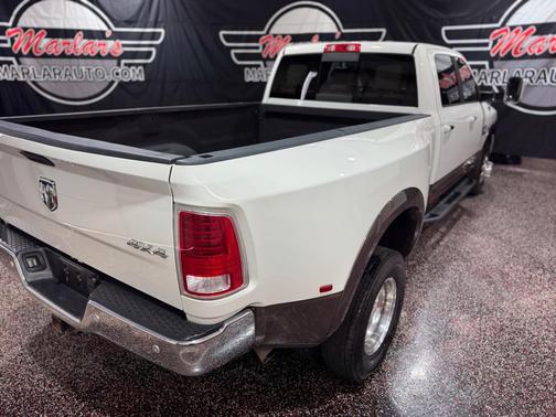 2018 RAM 3500 Laramie Crew Cab 4x4 8' Box