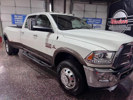 2018 RAM 3500 Laramie Crew Cab 4x4 8' Box