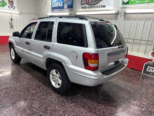 2004 Jeep Grand Cherokee Laredo