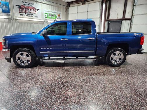 Deep Ocean Blue Metallic 2017 Chevrolet Silverado 1500 LTZ