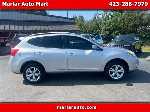 2011 Nissan Rogue SV