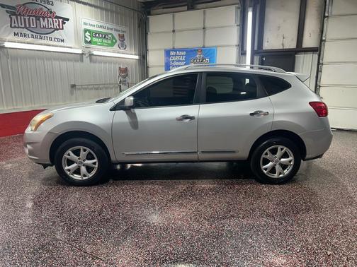 2011 Nissan Rogue SV