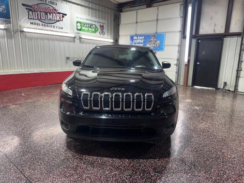 2017 Jeep Cherokee Sport