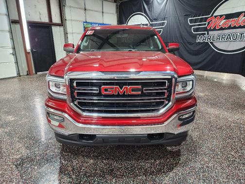 MAROON 2018 GMC Sierra 1500 SLE