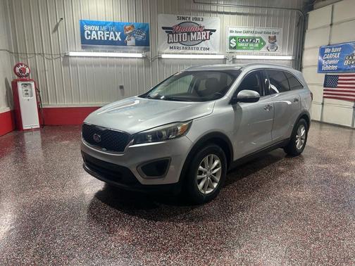 2016 Kia Sorento LX