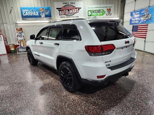 Bright White Clearcoat 2020 Jeep Grand Cherokee Trailhawk